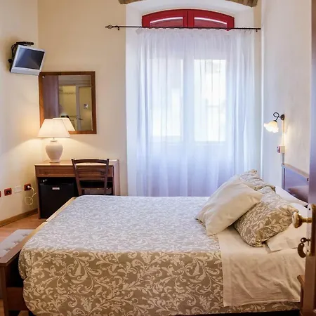 Antica Casa Sanna 3* Guspini