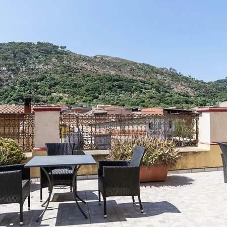 Antica Casa Sanna 3* Guspini