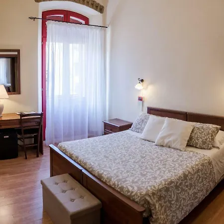 Antica Casa Sanna Otel 3*
