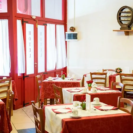 Antica Casa Sanna Otel Guspini